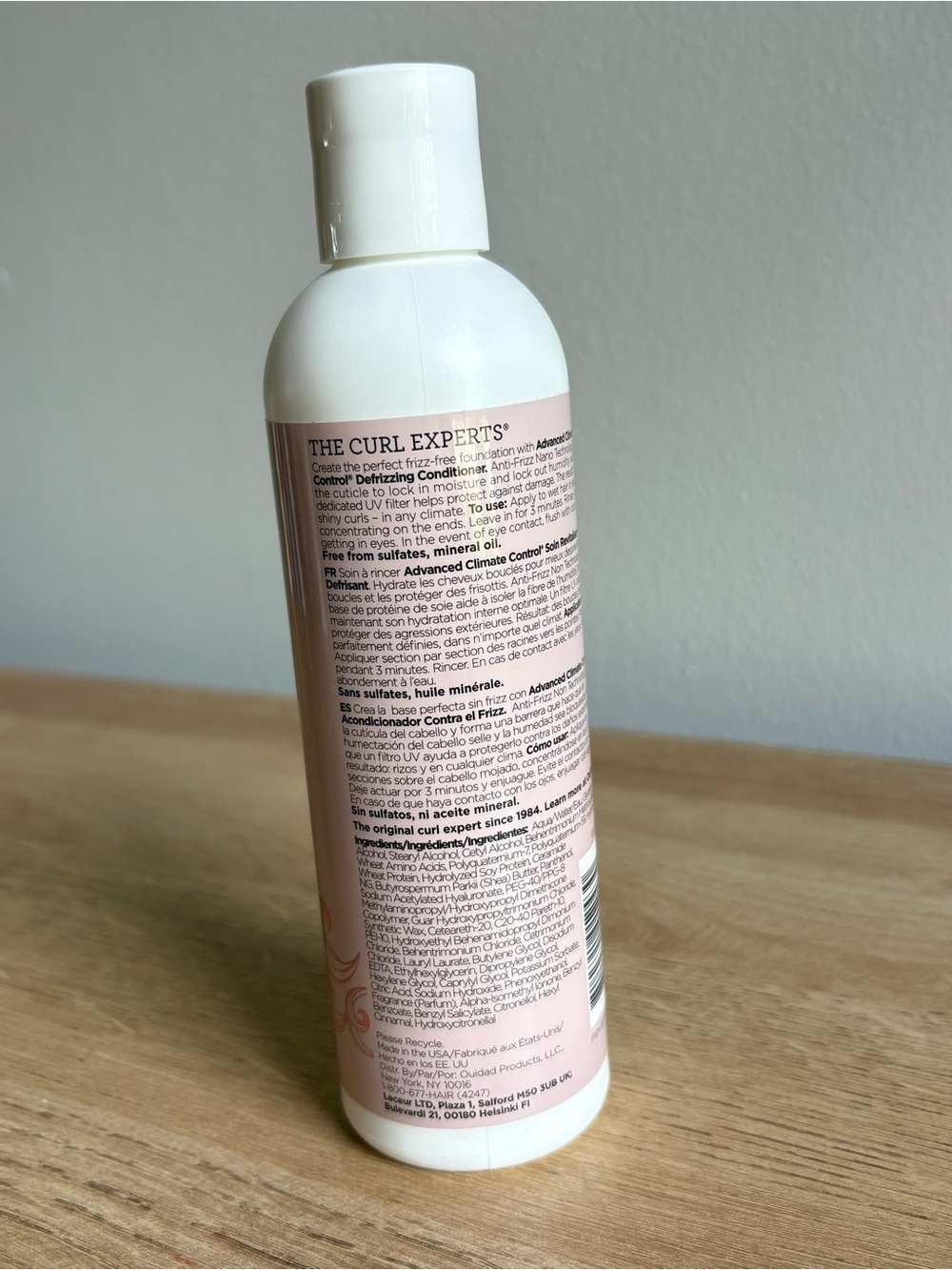 Advanced Climate Control Defrizzing Conditioner - Picture 2 of 3